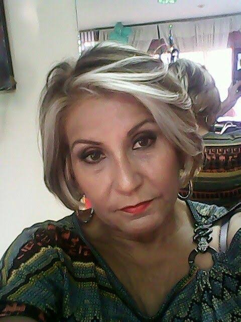 Diana R., Pereira